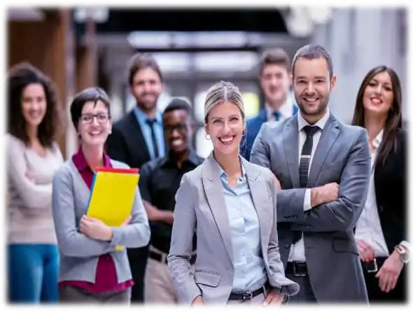 Equipe Imóveis Cardoso - Corretores especializados